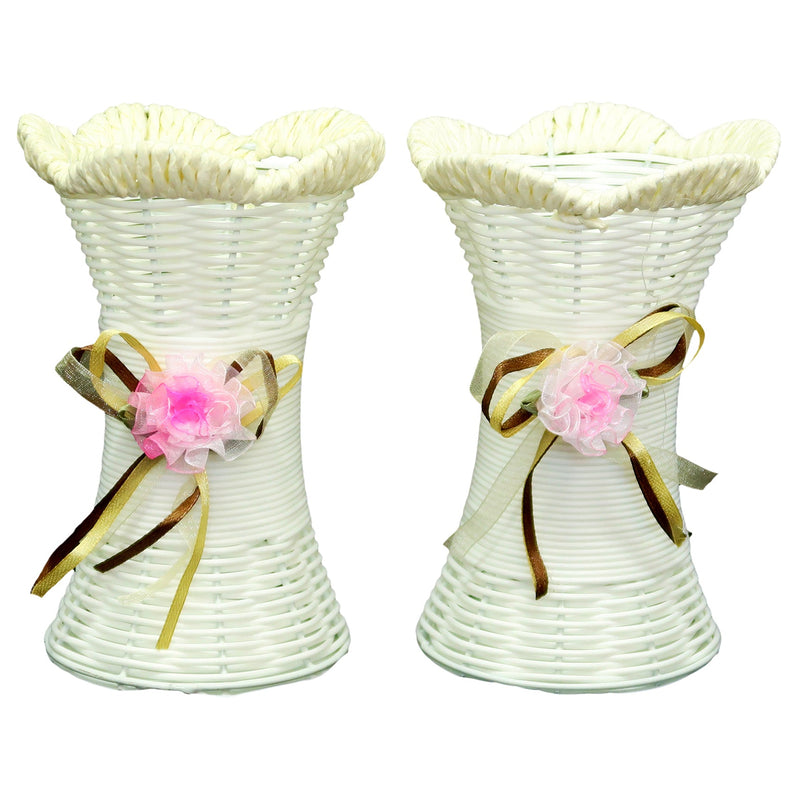 WOVEN WHITE VASE TALL WITH RIBBON FLOWER